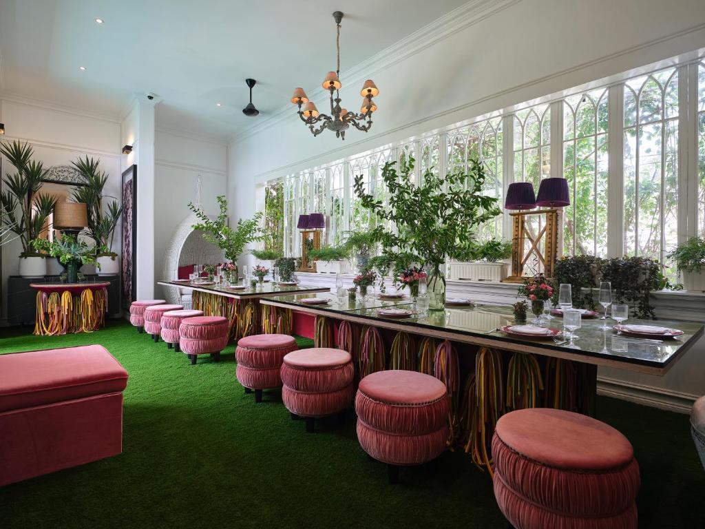 Phòng Deluxe River View 202