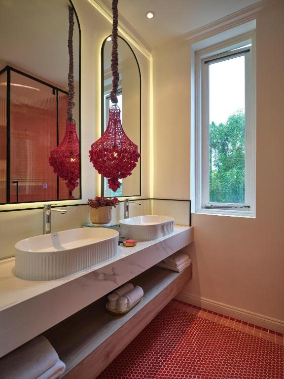 Phòng Deluxe River View 202